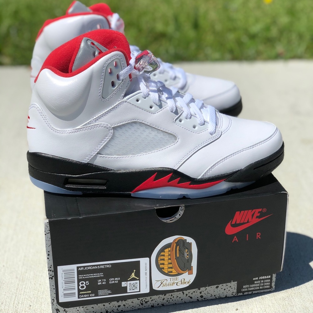 Nike Air Jordan 5 Fire Red 2020